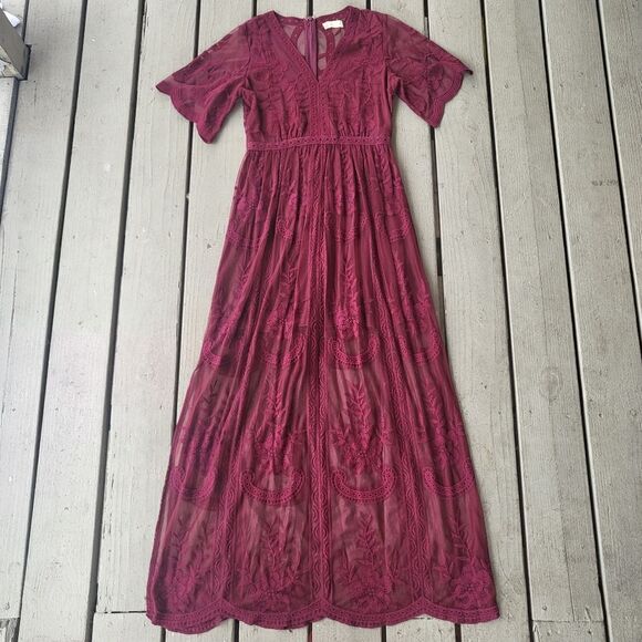 Altar'd State Women's Red Marionette Lace Embroidered Floral Maxi Dress Size M - Picture 3 of 8